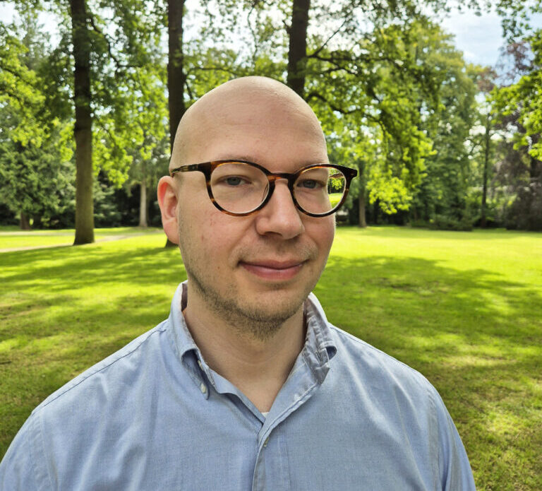 Foto-Gerard-2-768x1024 foto Gerard van Handleiding Excel